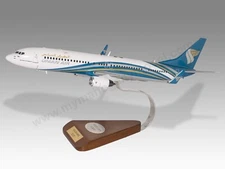 Boeing 737-900ER Oman Air Desk Wood Airplane New Model Large Scale 1/100