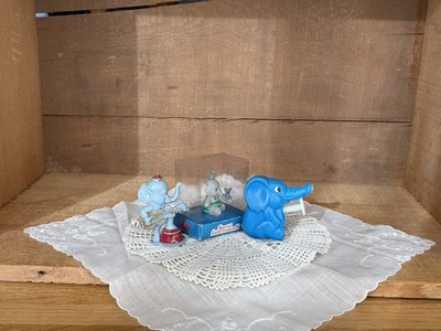 Vtg IDL Plastic Elephant Figure Vtg Elephant Squirt Gun&Special Little Treasure