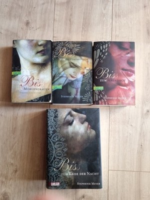 Twilight Saga -Stephanie Meyer- alle 4 Bücher mit ''Biss'' Carlsen Verlag