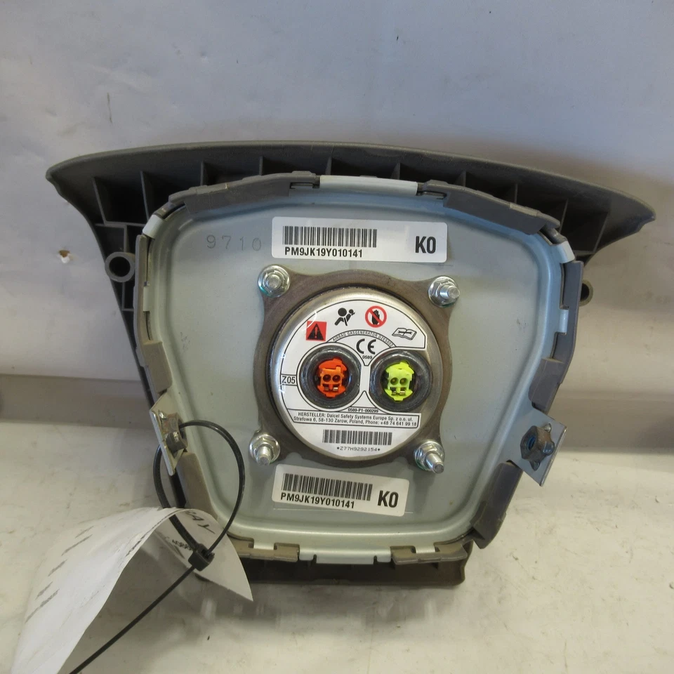 Nissan NV 2500 2018 2019 2020 2021 rueda airbag conductor airbag OEM Foto 2 de 4