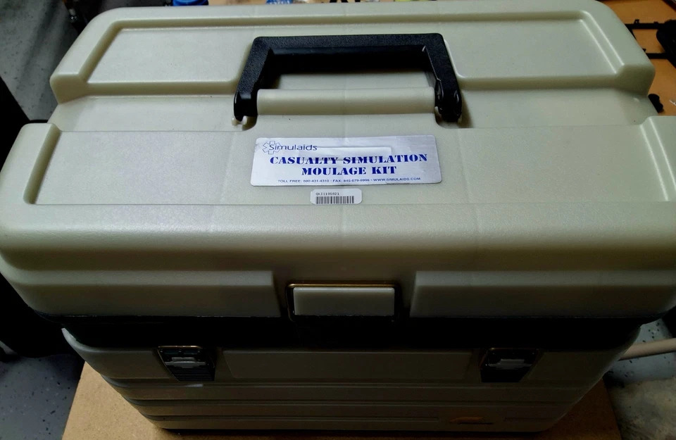 Simulaids Deluxe Casualty Moulage Kit 890 Foto 2 de 4