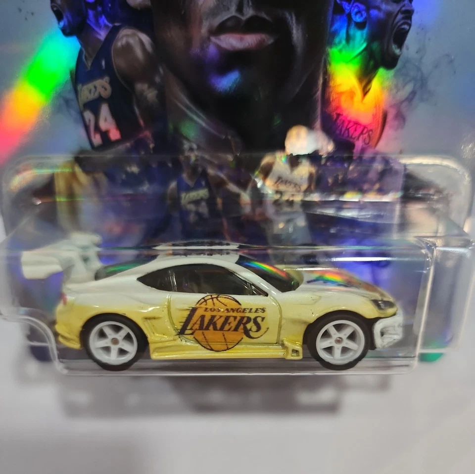 Hot Wheels Custom Subaru BRZ Real Riders 1:64 Diecast Lakers Kobe Custom Foto 2 de 4