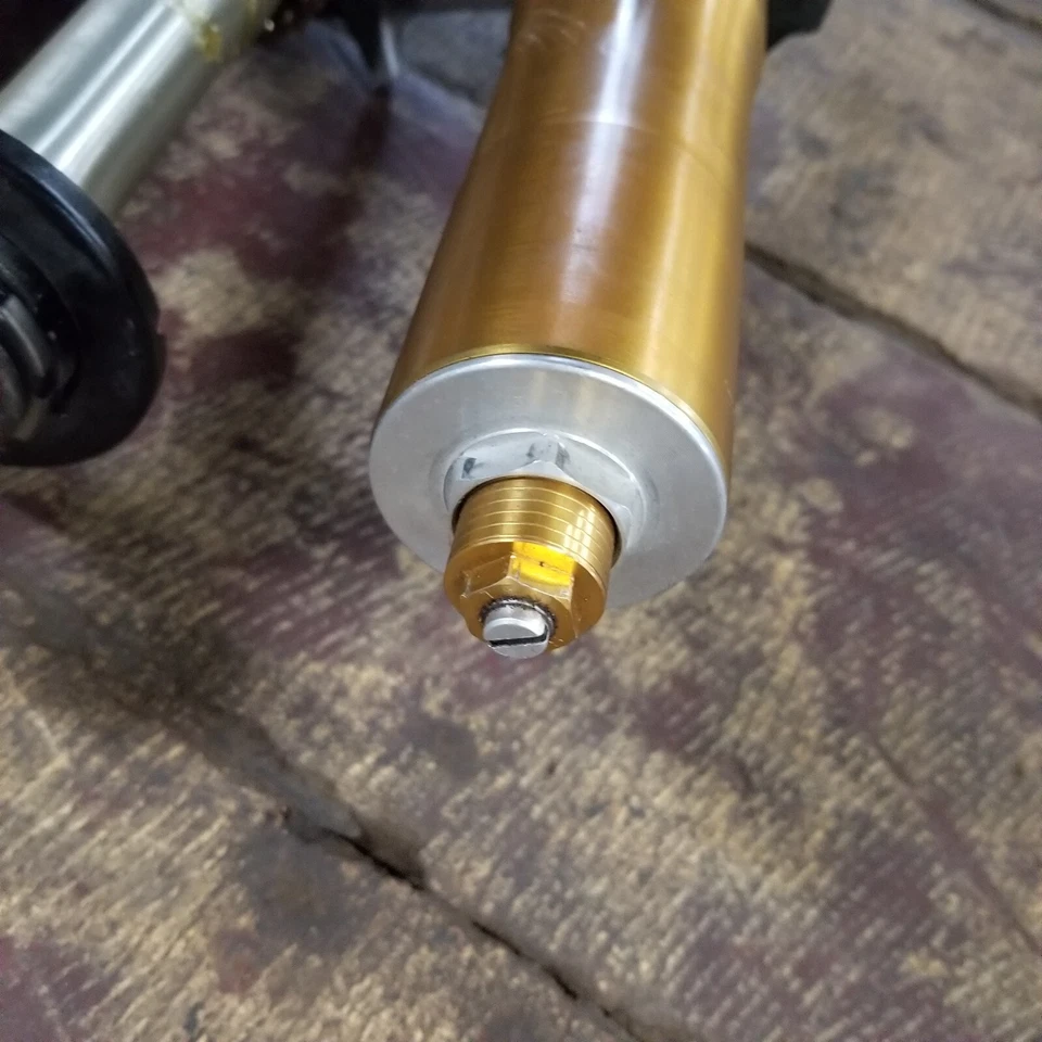 04 05 SUSPENSIÓN HORQUILLA DELANTERA RECTA KAWASAKI NINJA ZX-10R ZX10R Foto 3 de 4