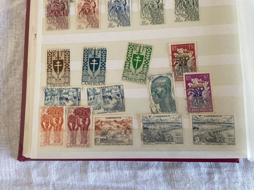 LOT DE +50 TIMBRES TOUS ETATS AFRIQUE COLONIE FRANCAISE AOF CAMEROUN - Foto 6 di 6