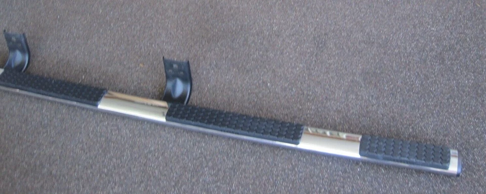 Dodge Ram 1500 2500 3500 2009-2012 cuádruple doble cabina lado del conductor paso lateral tubular Foto 3 de 4