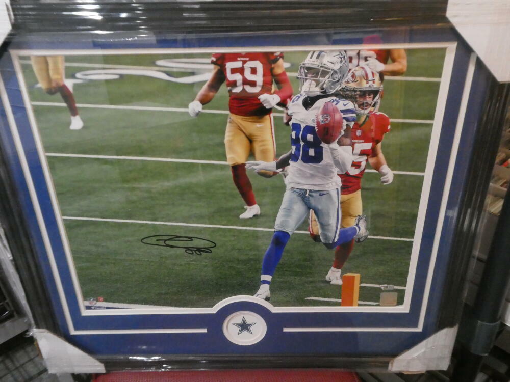 Cee Dee Lamb Dallas Cowboys Signed 16x20 Framed Photo COA Fanatics 
