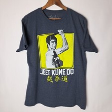 Ultimate Guide to Bruce Lee Collectibles and Memorabilia 30