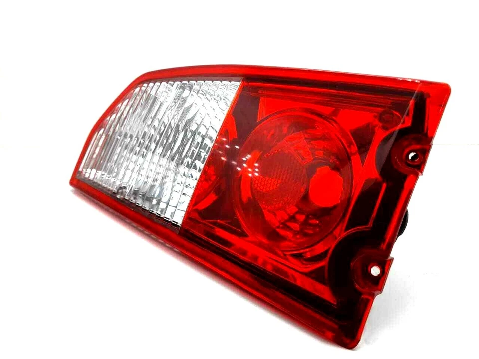 CARCAÇA DAS LANTERNAS TRASEIRAS TRASEIRAS CHEVROLET TRACKER 4WD, VITARA, ESCUDO, SIDEKICK  - Imagem 3 de 4