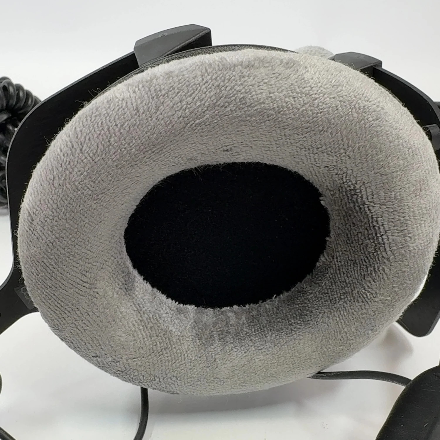 Beyerdynamic DT 990 Pro Studio Monitoring Headphones Black/Gray 459038 ...