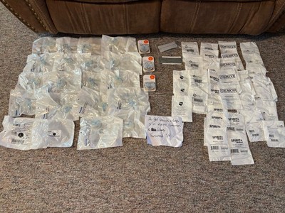Lot Of 23 Philips Respironics L Nuance/Pro Gel Pillows Cushion 1105175 NEW SEALE