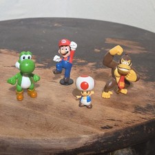 Mario Donkey Kong Yoshi Lot Of 4 Mini Figures...