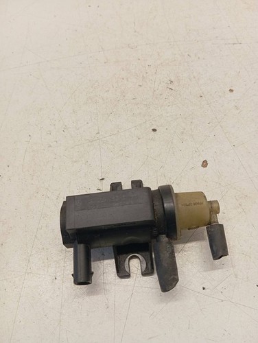 Mercedes-Benz C W205 2016 Diesel 125kW Turbolader Druckwandler Magnetventil