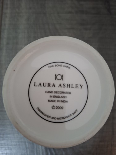 Laura Ashley Josette Fine Bone China Rosa y Blanco Tazas X 5 Nuevo Set 2009 - Imagen 8 de 17