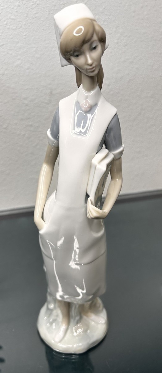Lladro 4603 Nurse Mint Condition! No Box! Glossy Finish! | eBay
