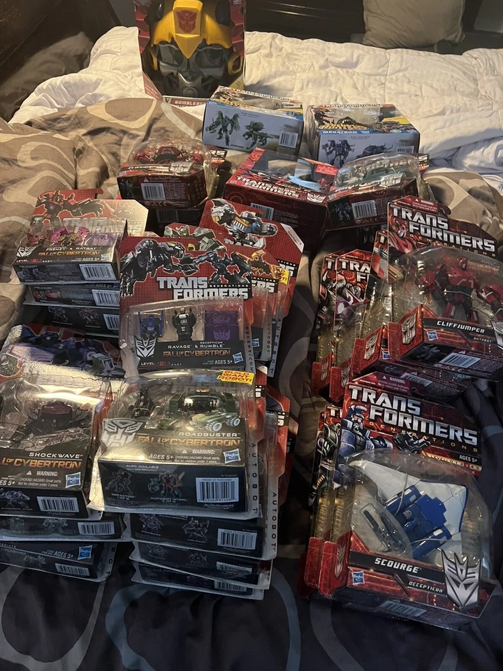 Transformers Generations Fall of Cybertron Ravage Rumble Paquete de 2 Figura SOLO NSB Foto 4 de 4