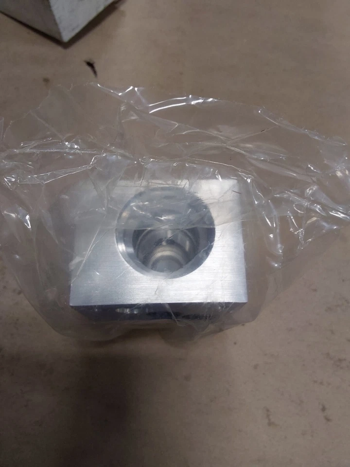 Coletor hidráulico Sun Hydraulics BBA 1KD4-AC NOVO E118 - Imagem 4 de 4