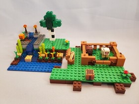 LEGO Minecraft #21114 The Farm - Complete, Instructions, All Minifigs