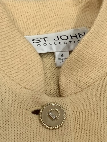 St. John Santana Knit Size 4 blazer cardigan Yellow With gold Buttons high neck - Picture 6 of 7