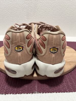 dusty peach air max plus
