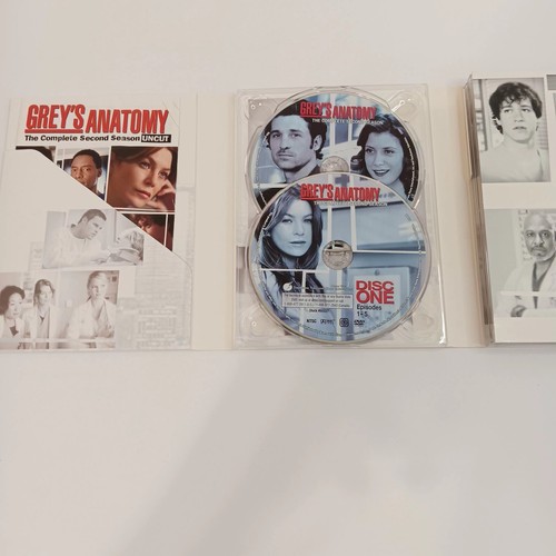 Grey's Anatomy Seasons 1, 2, & 4 DVDs Region 1 (No Code) - Picture 13 of 24