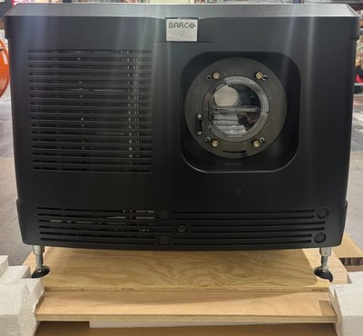 Barco DP4K-19B 4K DLP Cinema Projector w/ Dolby IMS3000 + B-Lens   64 Hr Lamp