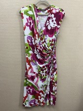 Tommy Bahama Wrap Dress Medium Pink White Floral Viscose Spandex Resort Beachy