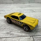 Hot Wheels Redline MAXI TAXI Yellow Enamel Flying Colors Checkerboard Olds 442