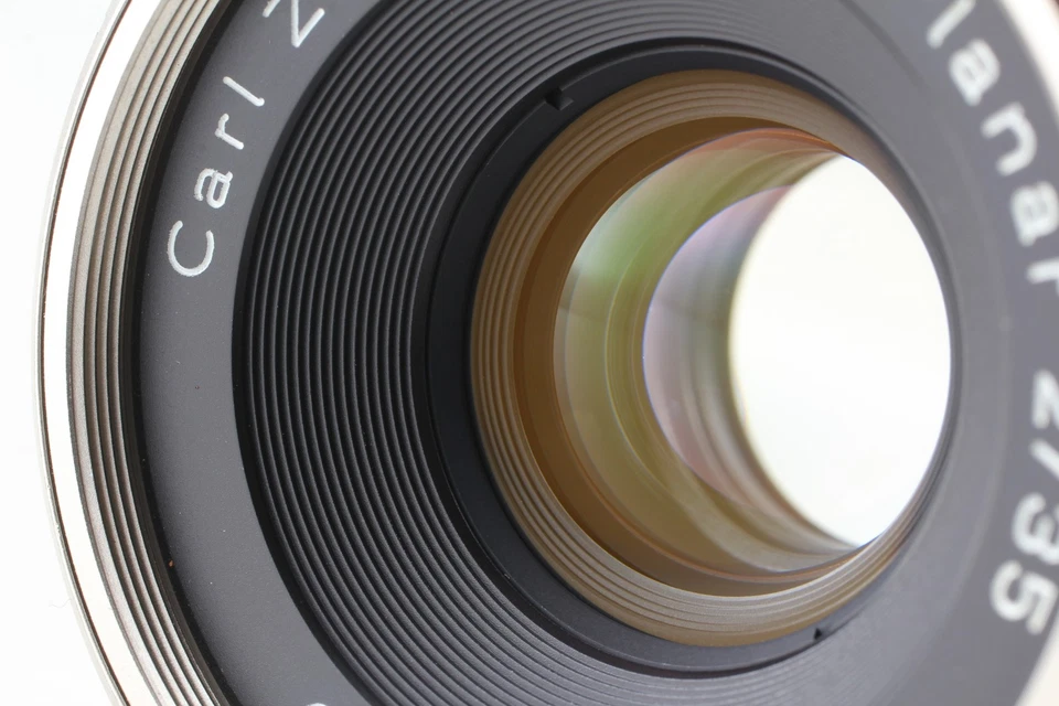 [MINT w/ Case] Contax Carl Zeiss Planar T* 35mm f/2 Lens for G1 G2 From JAPAN - Image 3 of 4