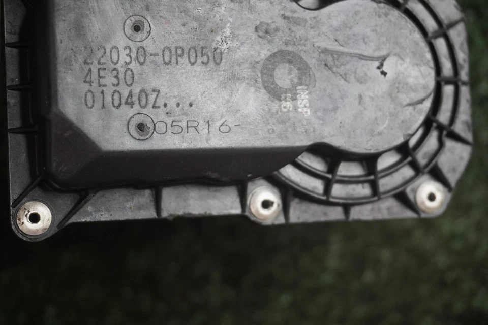 Toyota Sienna 2014 2015 motor de 3,5 L carrocería del acelerador fabricante de equipos originales 170 k millas 220300P050 Foto 4 de 4