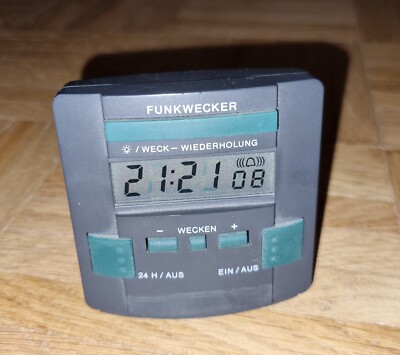 Junghans DBP 288 GH Funk Vintage Wecker Funkwecker Licht Snooze Top