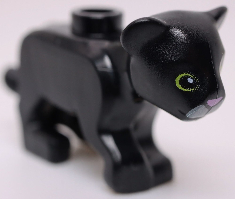 Lego Tan Kitten with Black Nose White Pupils and Muzzle