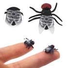 (20pcs) Plastic Flies Toys 20pcs Fake Flies Prank Prop Simulation Fake