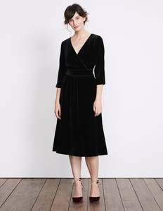 black velvet dresses uk