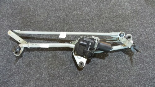 Audi TT TTS TTRS 8S Front Wiper Motor Linkage 32Km 8S1955023A
