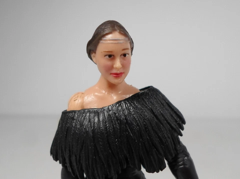 FIGURA SENADOR HASBRO 2007 STAR WARS 30 ANIVERSARIO #56 PADME AMIDALA NABOO Foto 3 de 4