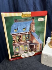 Lemax Hog Penny Pub Tavern Bar Caddington Village Lighted Building 05097    1062