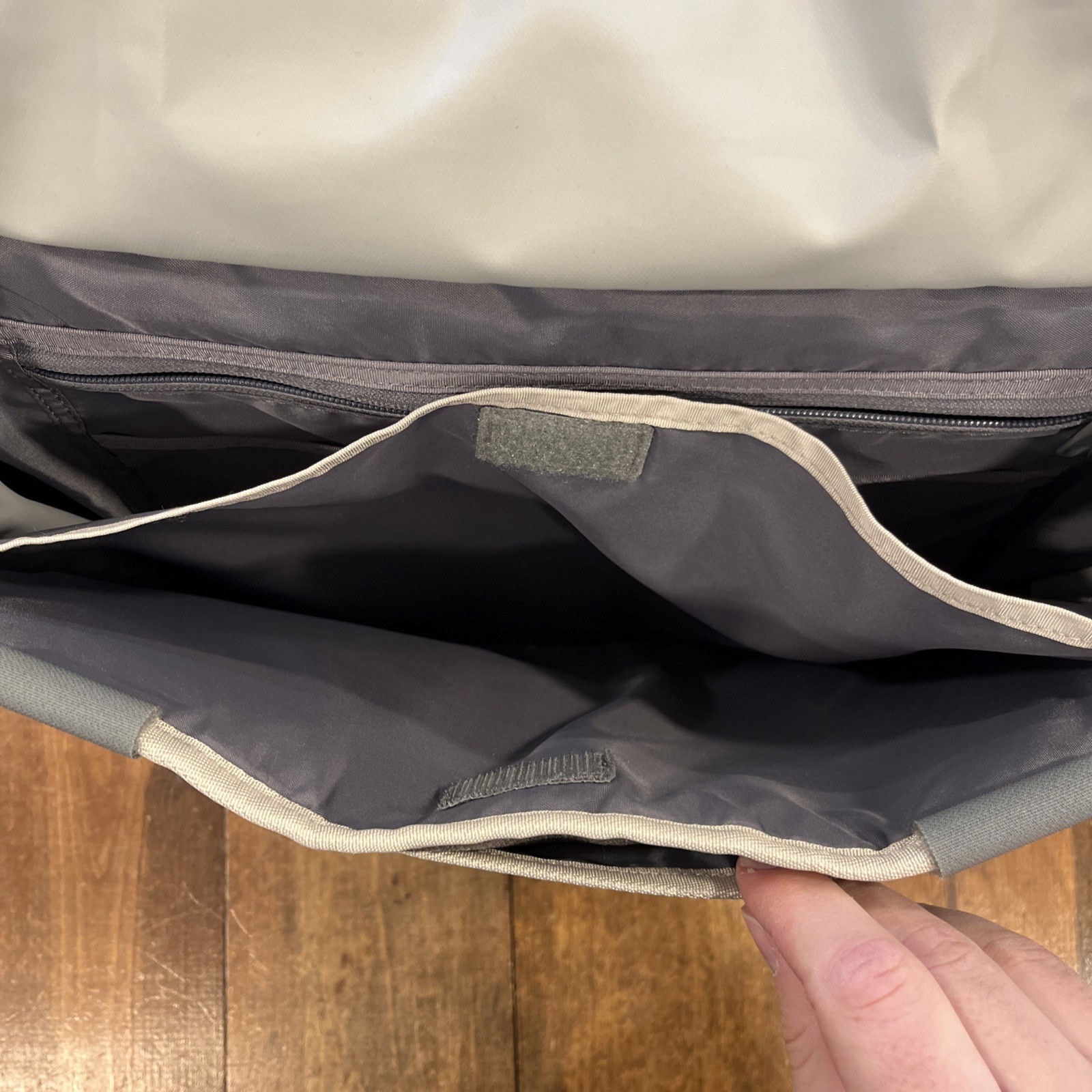 Timbuk2 Command Crossbody Messenger Computer Shou… - image 5