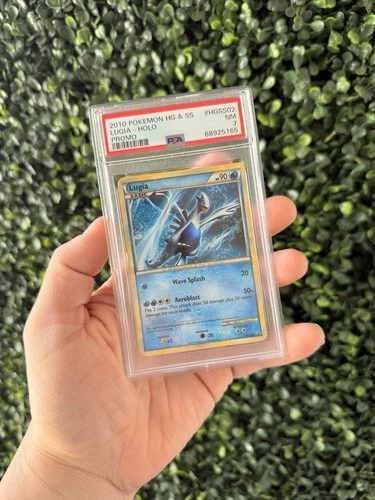 LUGIA HOLO HGSS02/123 HEARTGOLD & SOULSILVER PROMO POKEMON PSA 7 SWIRL