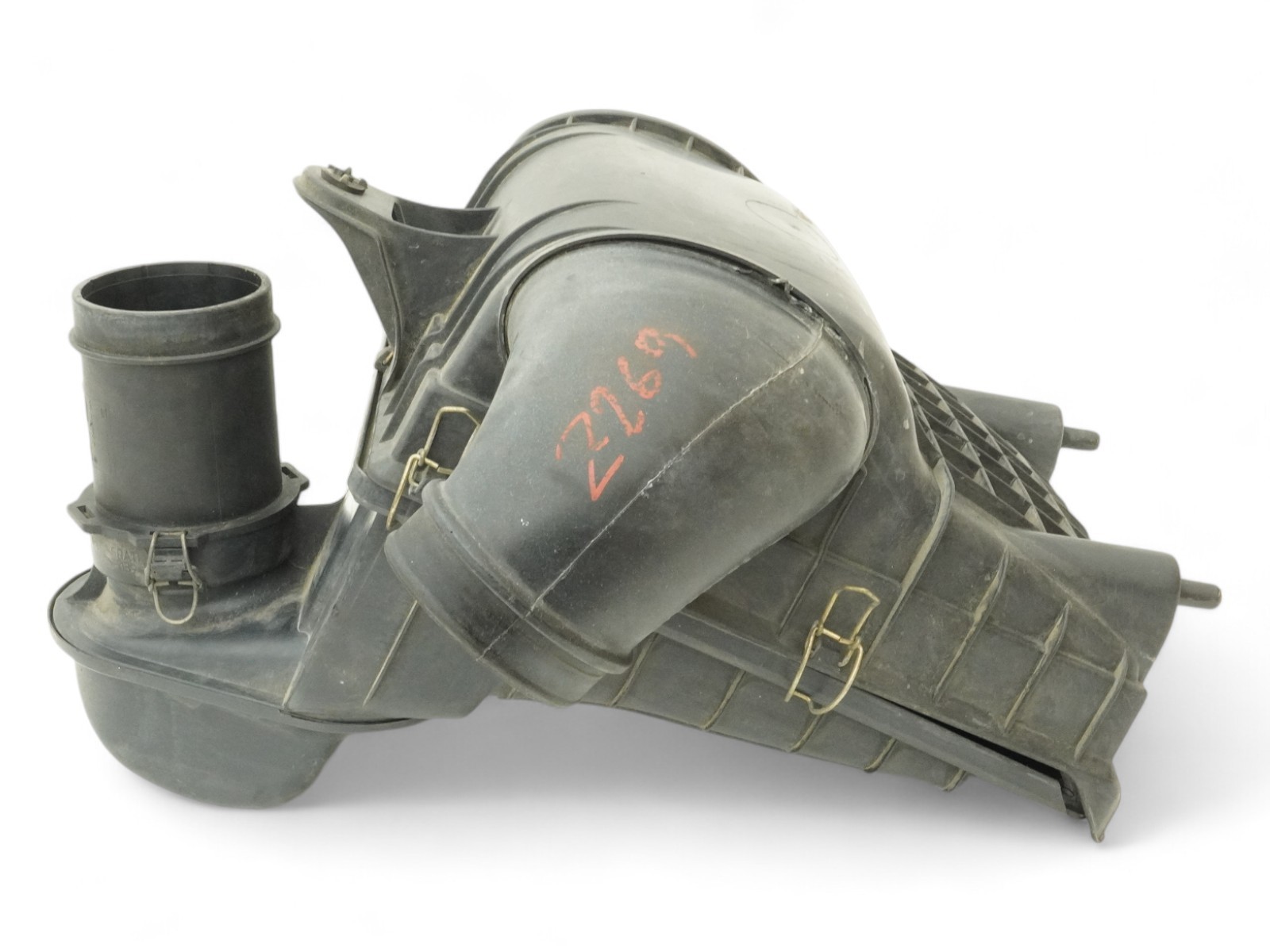 Maserati Quattroporte 2005-2007 Right Air filter intake pipe
