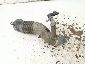 Volkswagen Tiguan 2011 Diesel 103kW Ansaugrohr Ansaugschlauch Turbolader