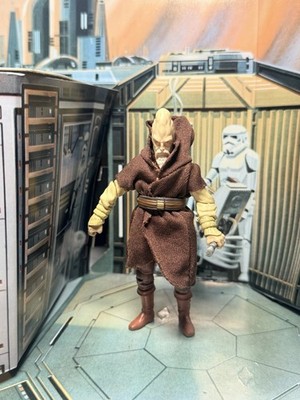 Star Wars 3,75'' Ki Adi Mundi Jedi Master Actionfigur