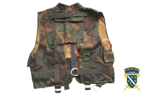 2 X Original Bosnia Army 90’s Tactical Vest NEW OLD STOCK Woodland Yugoslavia - Picture 5 of 24