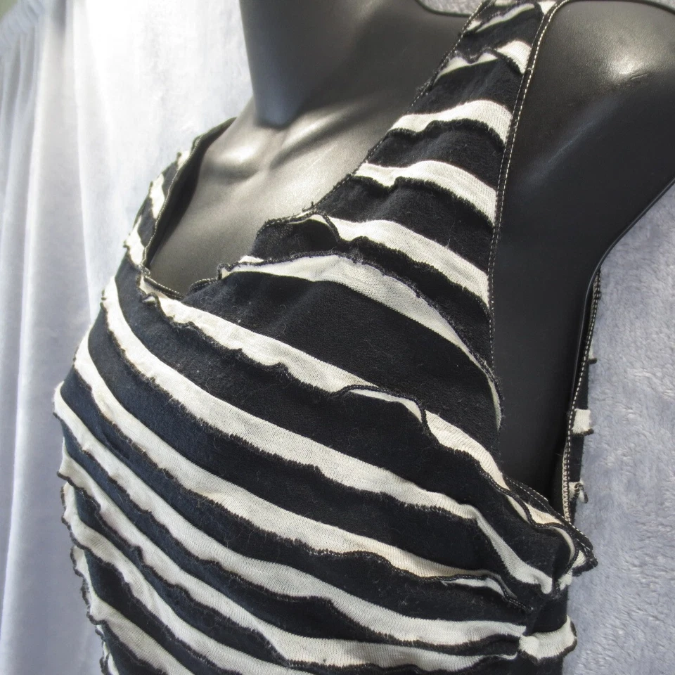 Studio M Mujer M Acanalado Rayas Tejido Asimétrico Forrado Sin Mangas Contorno Corporal Foto 3 de 4