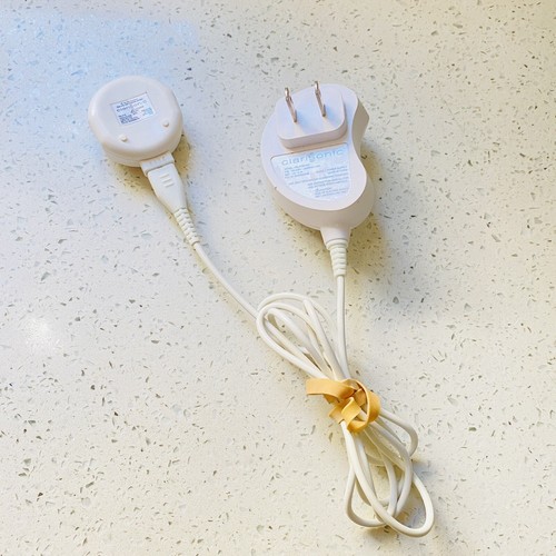 Clarisonic Mia 1 & 2 Wall Charger Adapter + Base PBL3100-479 And PBL4110 / OEM