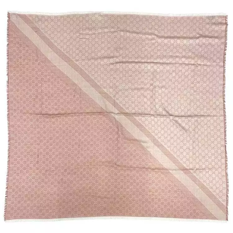 Étole Gucci rose 281942 5772 ec 19972 bon état laine nettoyée soie d'occasion