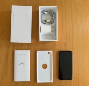 Apple iPhone 6 - 64GB - Silber (Ohne Simlock) A1586 (CDMA + GSM)