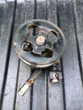 Pompe direction assistée Infiniti QX70