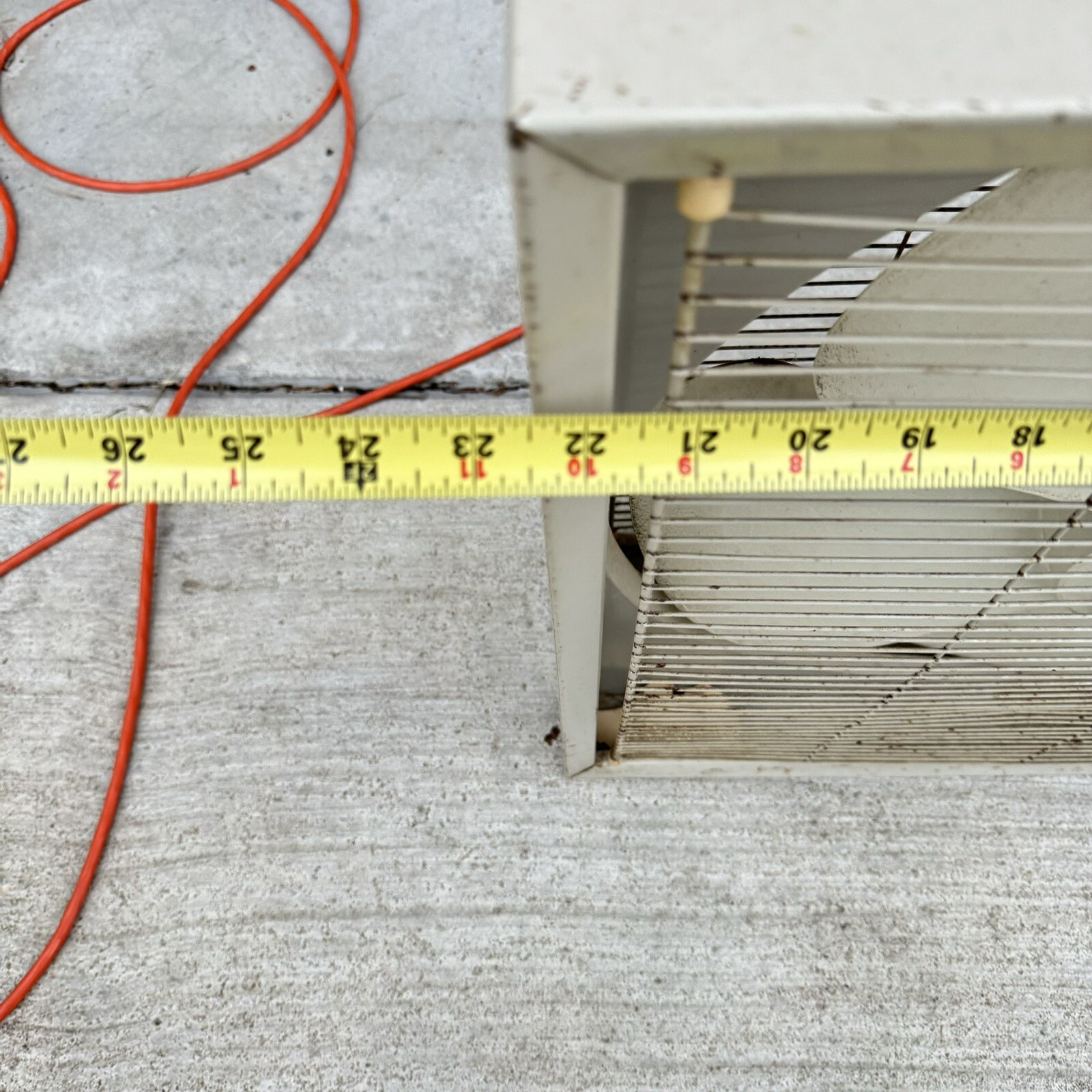 VINTAGE GE GENERAL ELECTRIC BOX FAN 3 SPEED F12W22 Metal Exterior