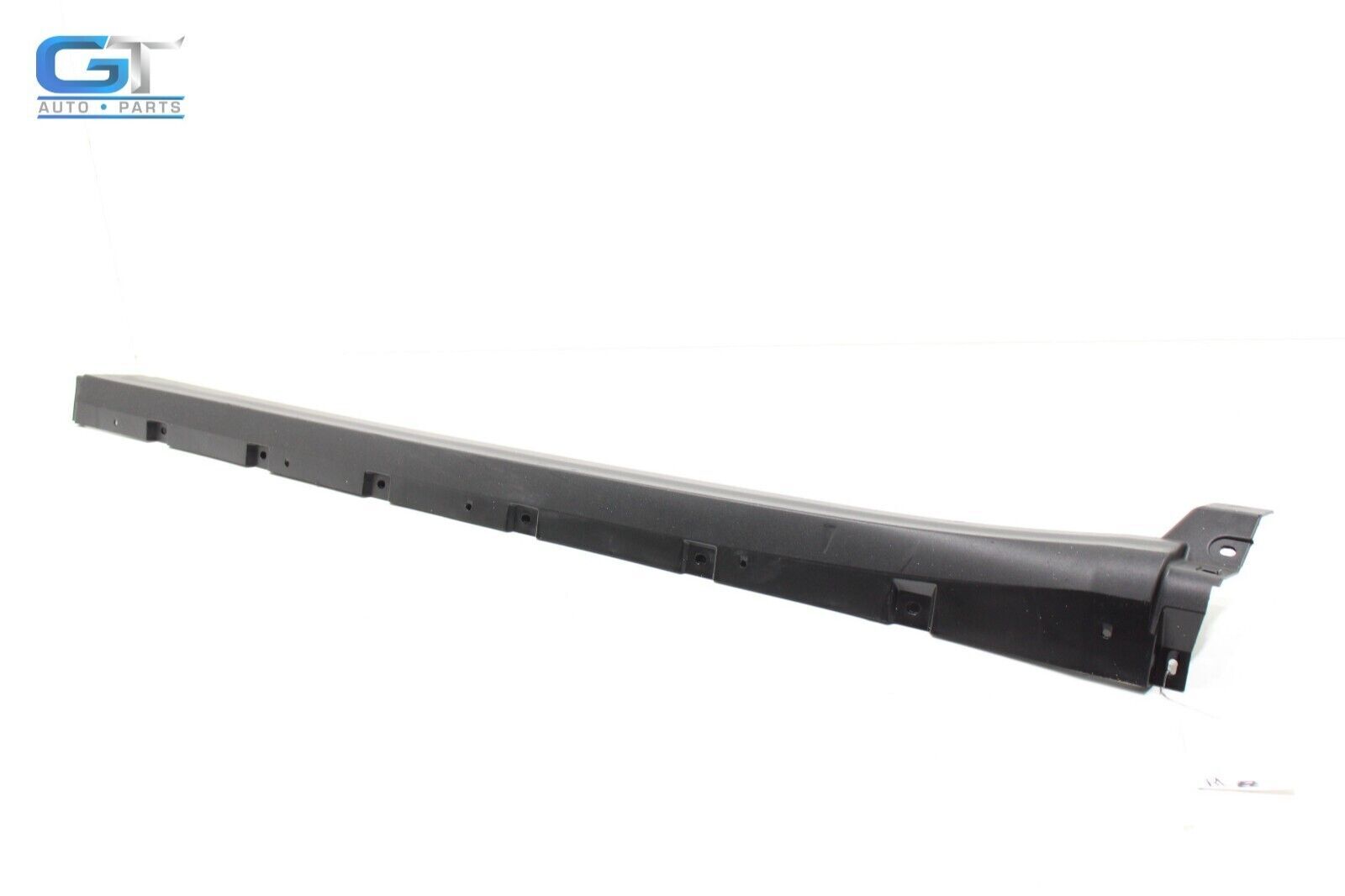 2017 - 2020 MASERATI LEVANTE LEFT DRIVER SIDE SKIRT ROCKER PANEL MOLDING OEM