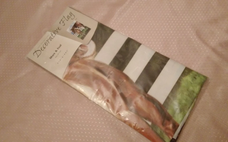 Большой двор флаг кобыла и жеребенок 29 «x 43» лошадь 2007 шелк отражения вечнозеленый - Изображение 3 из 4